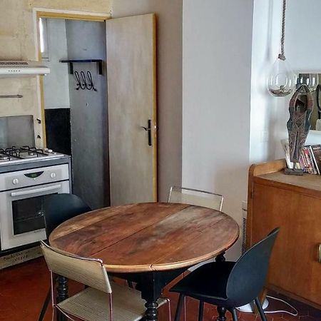 Le Nid Des Arenes Lejlighed Arles Eksteriør billede