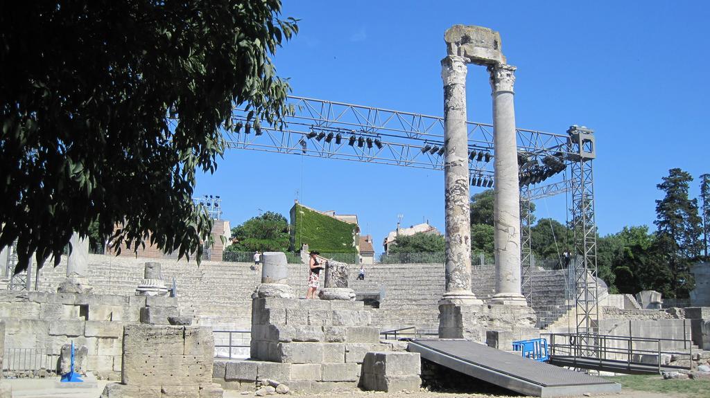 Le Nid Des Arenes Lejlighed Arles Eksteriør billede